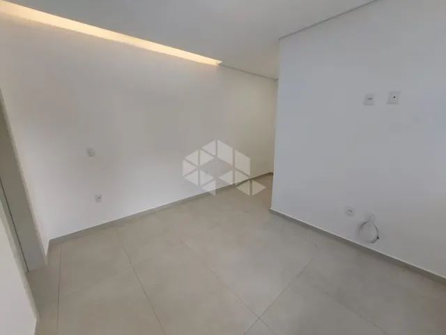 Kitinet na Serrinha proximo da UFSC, excelente localização: https://www.creditoreal.com.br