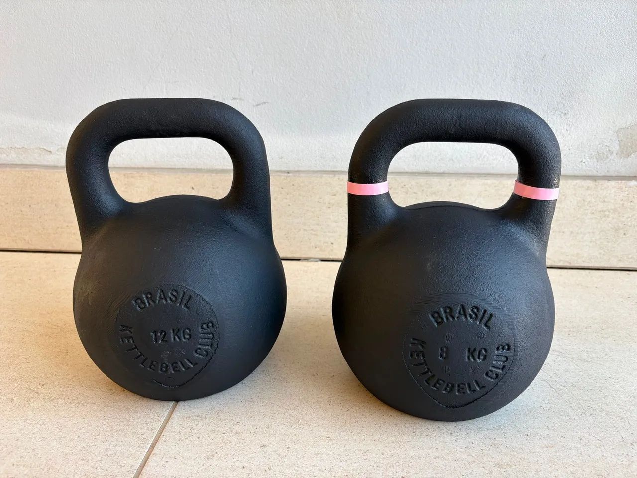 Kit de Kettlebell de 8kg e 12kg