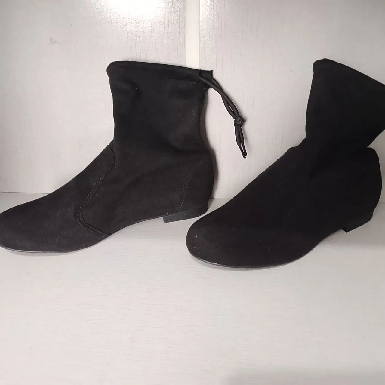 Bota em camurça preto n 37 NOVA 