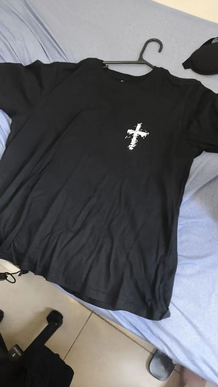 Vendo camiseta pretas - Foto 4