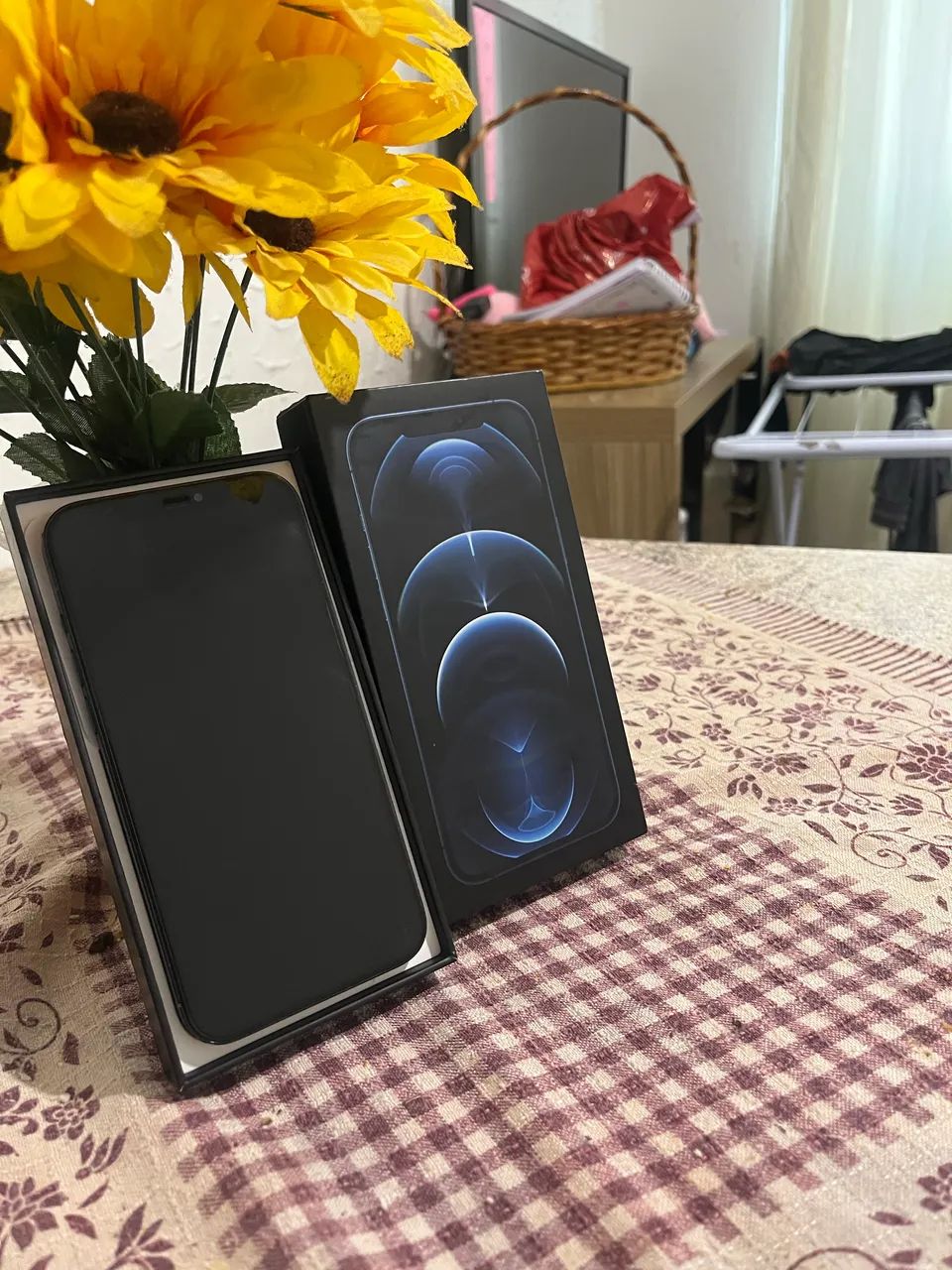 iPhone 12 Pro Max 128gb - Celulares e Smartphones - Capoeiras