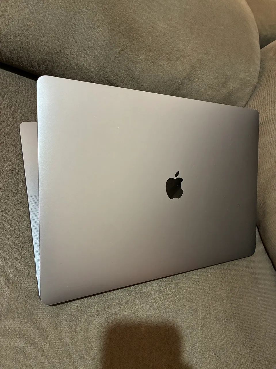 MacBook Pro 16 2019 - Foto 2