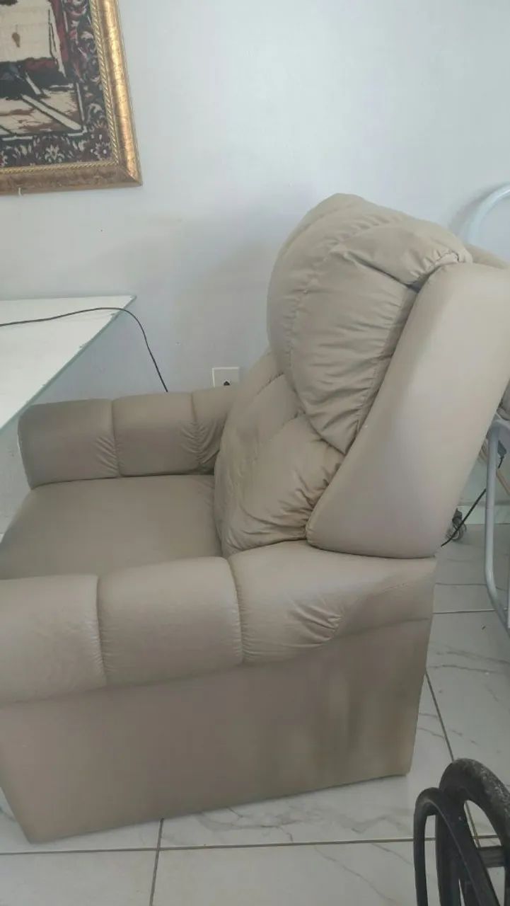 Poltrona reclinável  - Foto 2