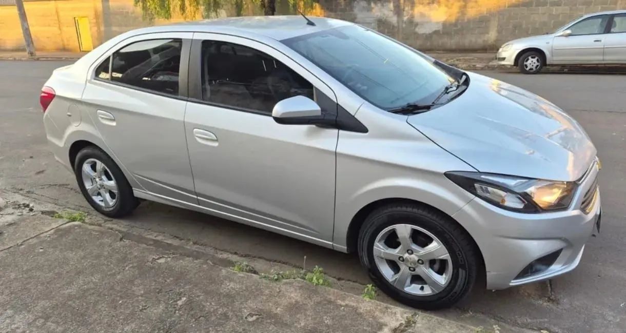 Vendo Prisma 1.4 Aut - Foto 2