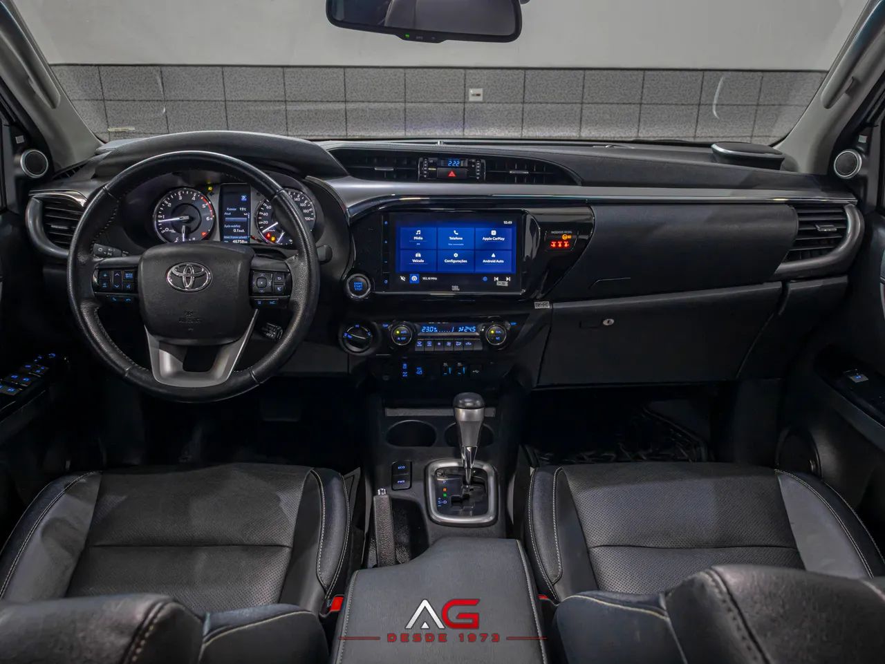 Toyota Hilux CD SRX Plus 4x4 2.8 TDI Die. Aut., foto 4 de 20
