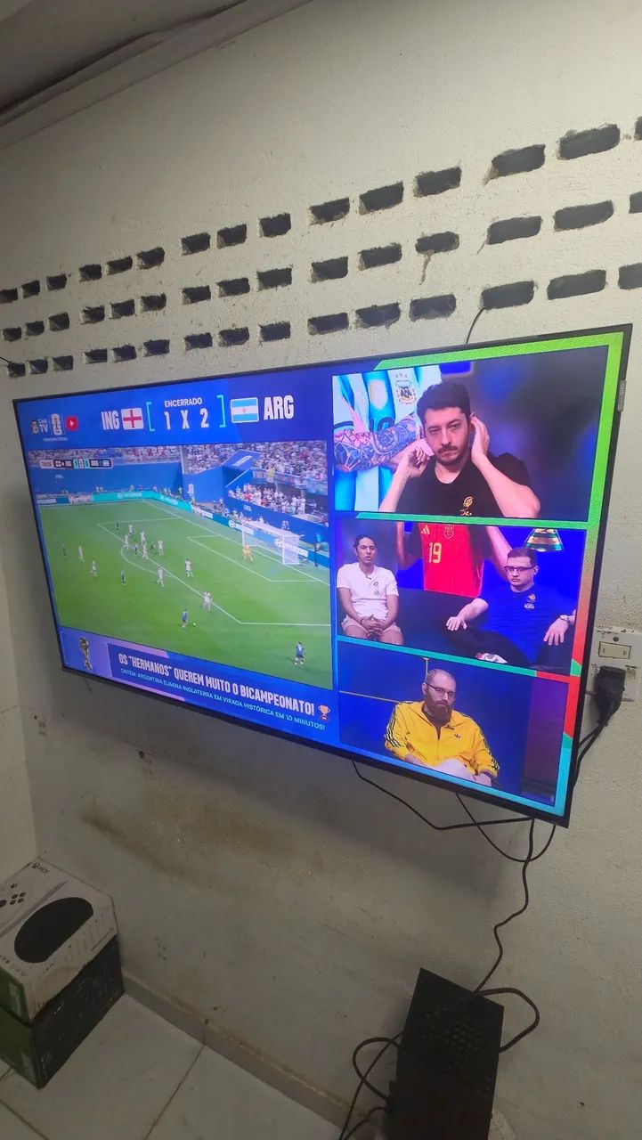 Tv TCL 4k 50 polegadas, comprada pra assistir a copa, ainda na garantia de loja