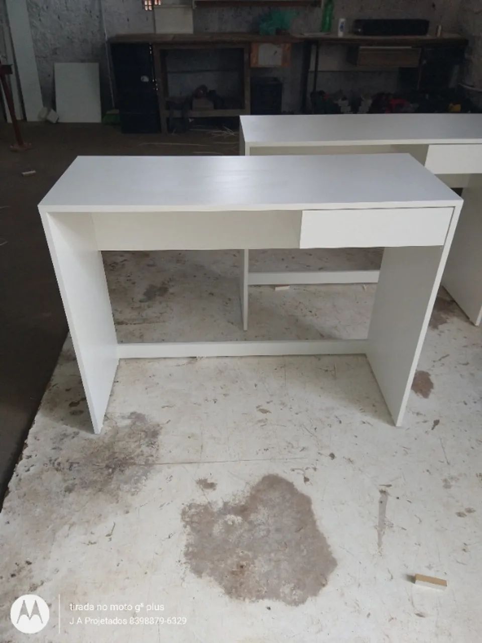 Mesa Escrivaninha simples com 1 gaveta - Foto 3