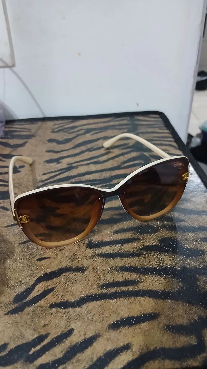 Óculos de Sol Chanel - Foto 2