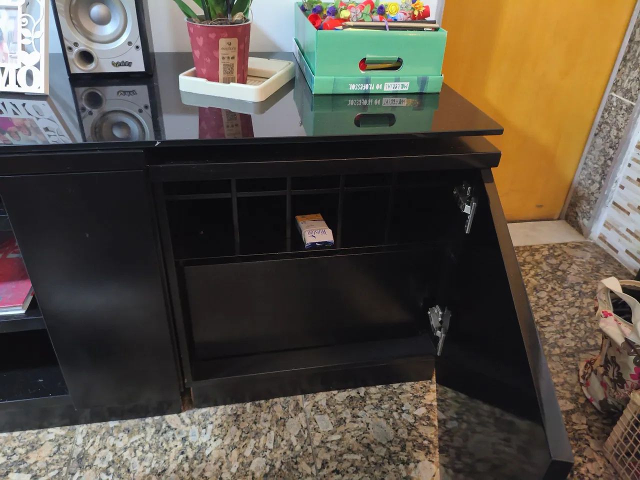 Rack preto com tampão de vidro - Foto 4