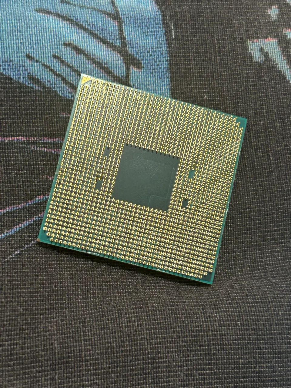 Ryzen 3 3200 - Foto 3