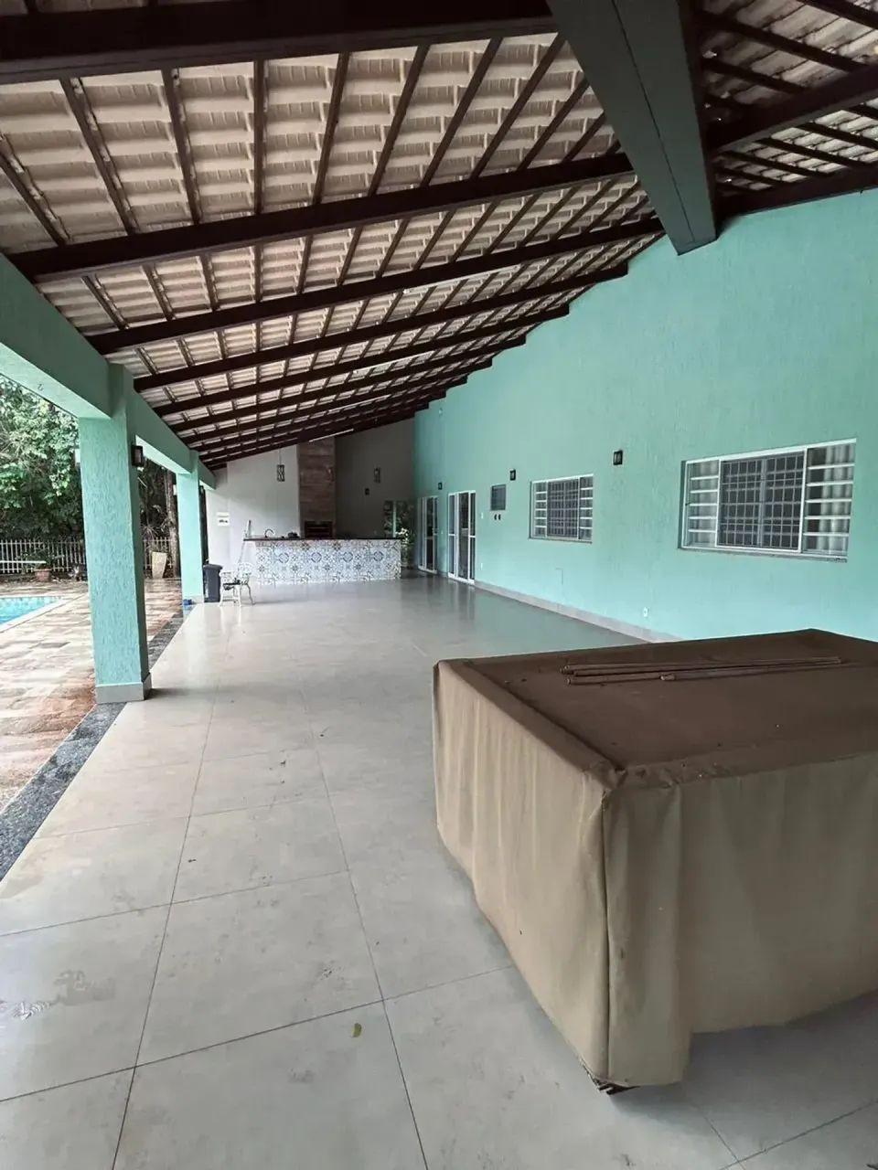 Chácara com 1 alqueire e 400 metros de area construida com 6 quartos em Setor Central - In - Foto 5