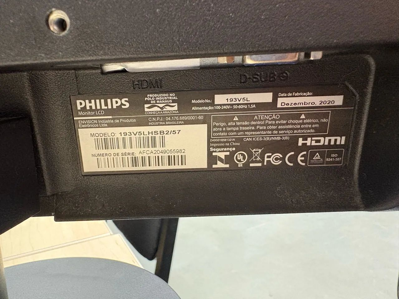 MINITOR PHILIPS 18,5 POLEGADAS - HDMI E VGA - Foto 3
