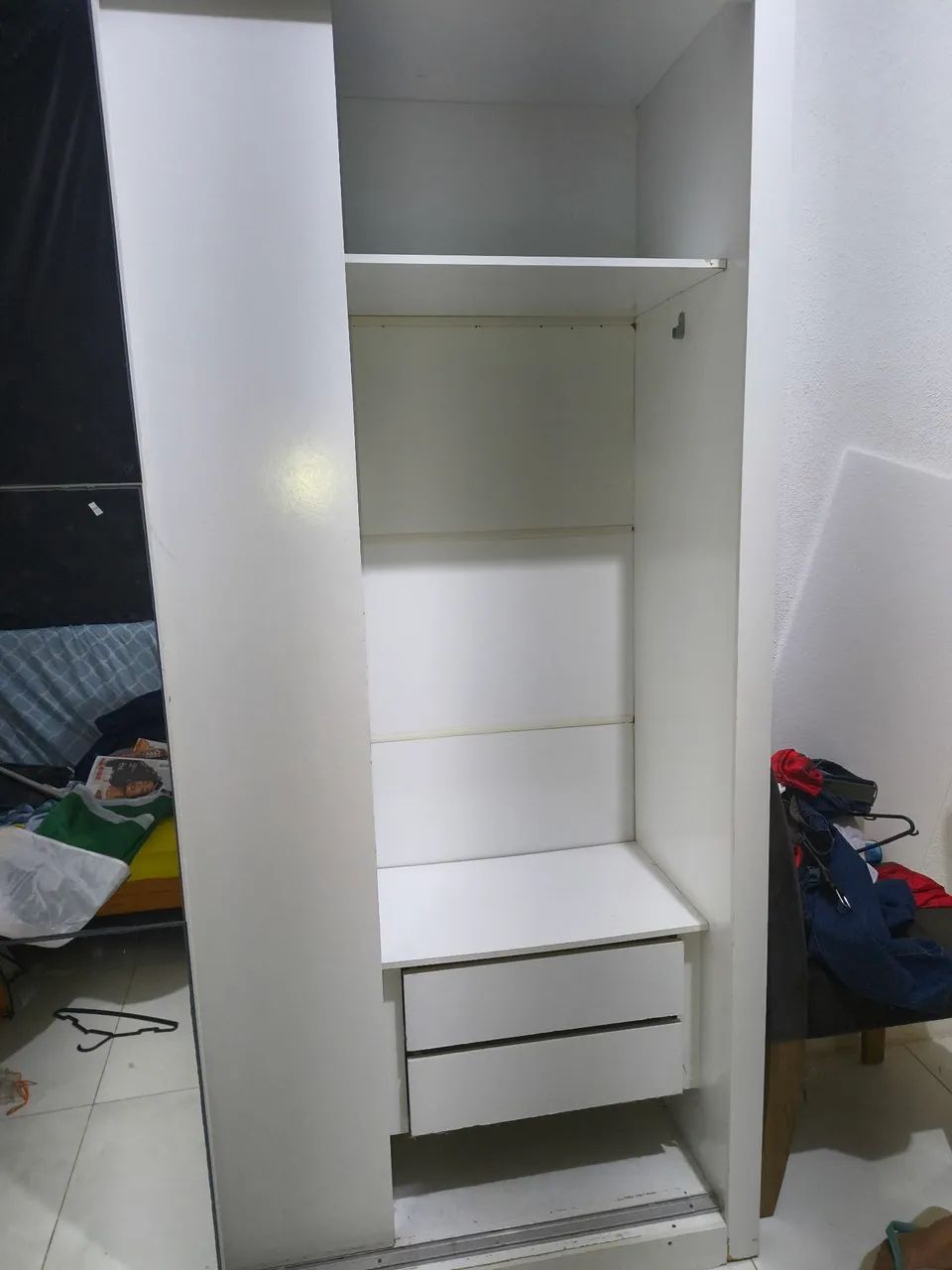 Guarda roupa com espelho - Foto 2