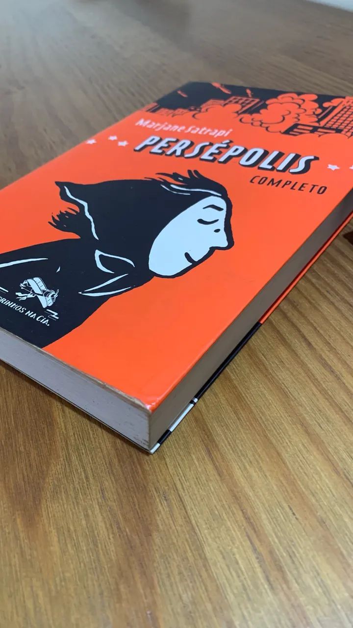 Livro PERSEPOLIS - Marjane Satrapi  - Foto 2