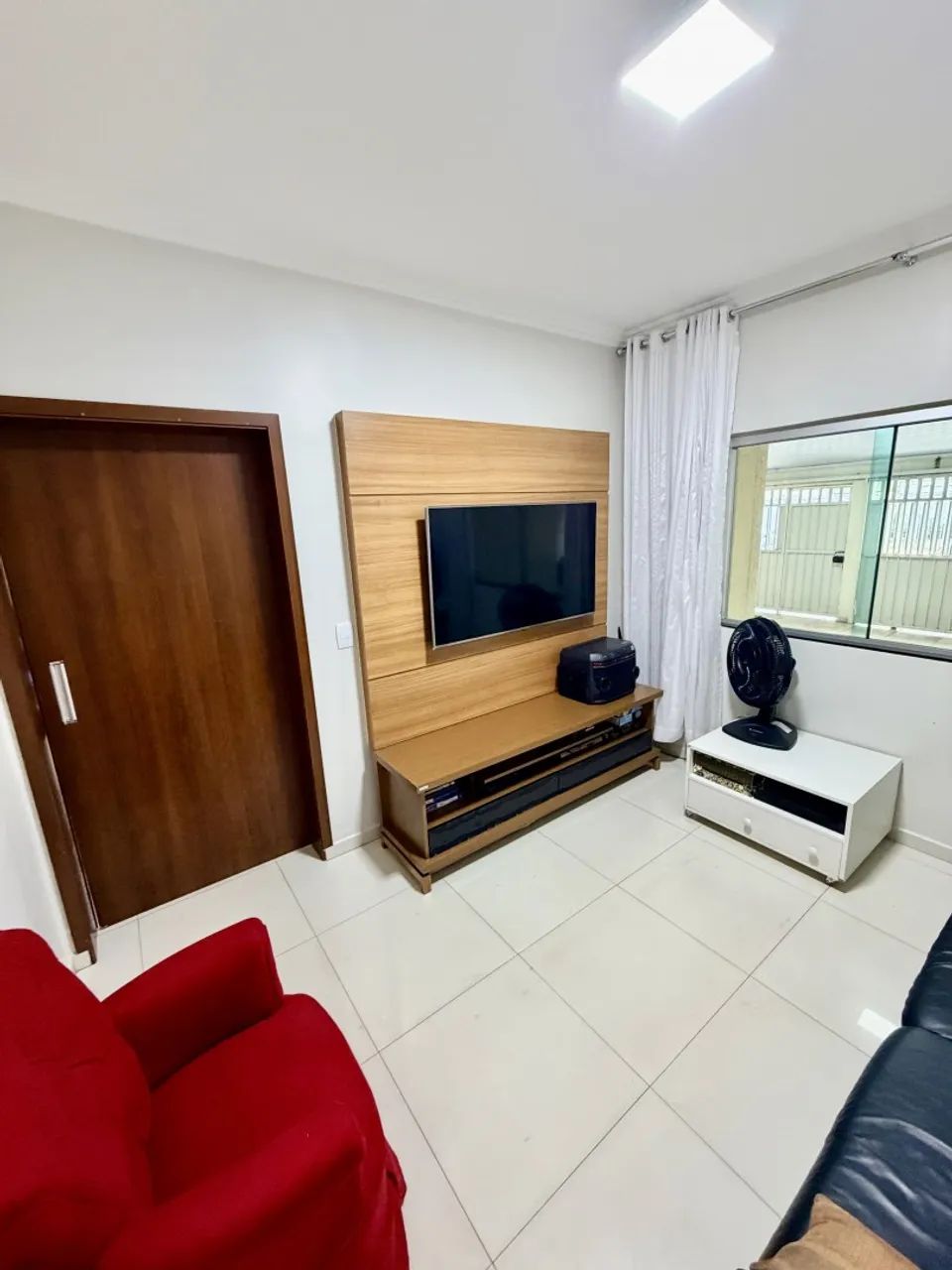Casa térrea de esquina no Guará II - Foto 4
