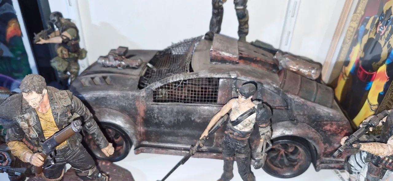 Mad Max filme (peças customizadas)