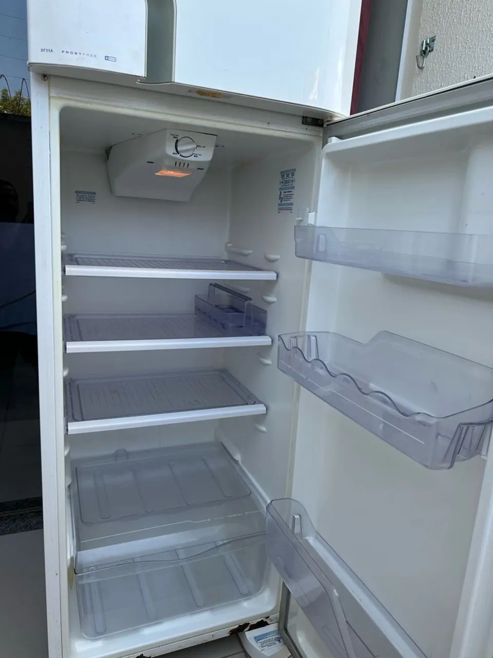 Vendo Geladeira Electrolux  - Foto 4