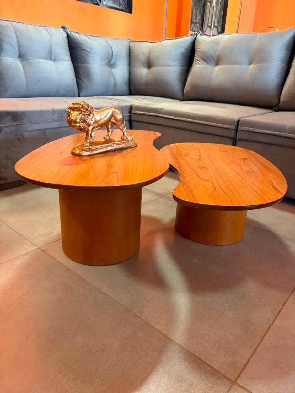 Mesa centro com 2 peças Nova a pronta entrega 