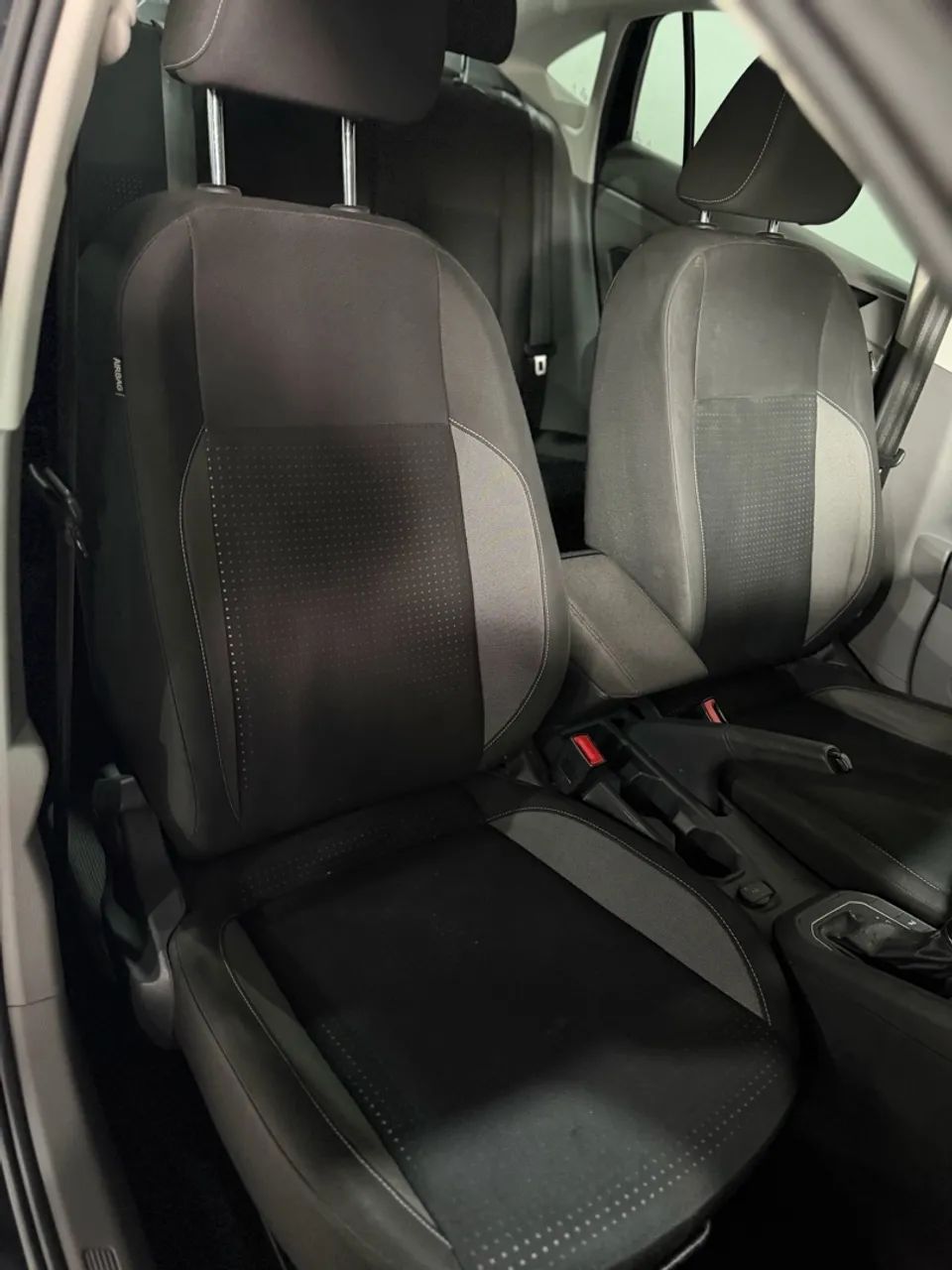 Volkswagen Virtus Comfort. 200 TSI 1.0 Flex 12V Aut, foto 6 de 8