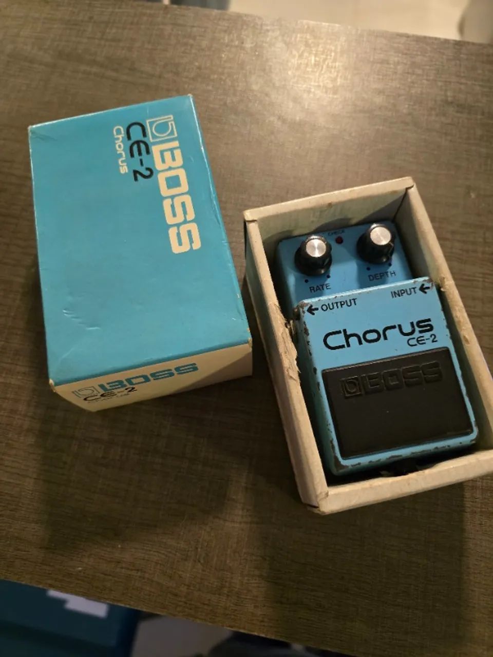 Pedal Boss Chorus Ce2 (Japan) Com Caixa.