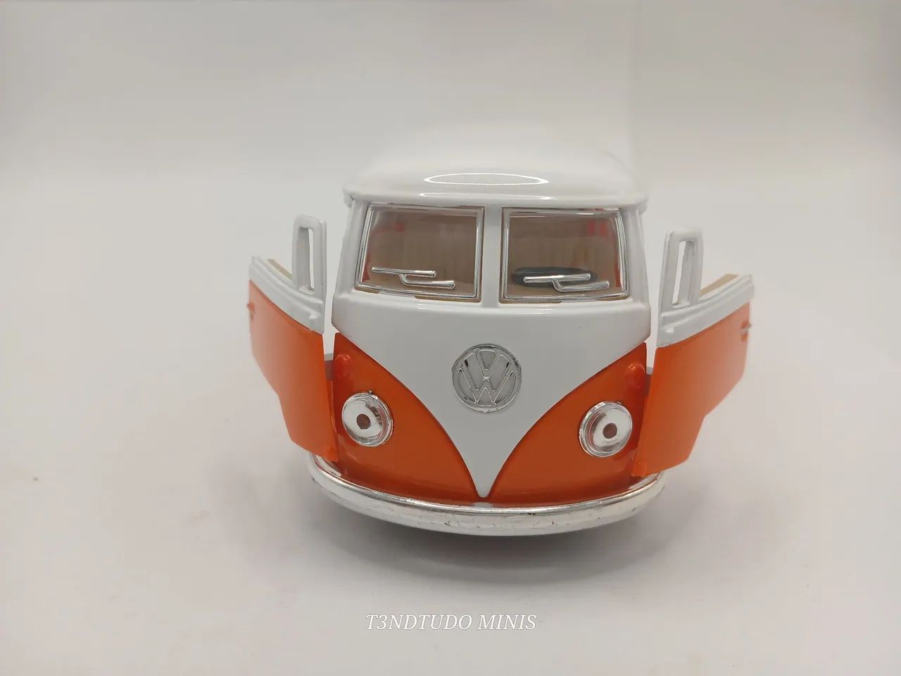 Miniatura kombi kinsmart 