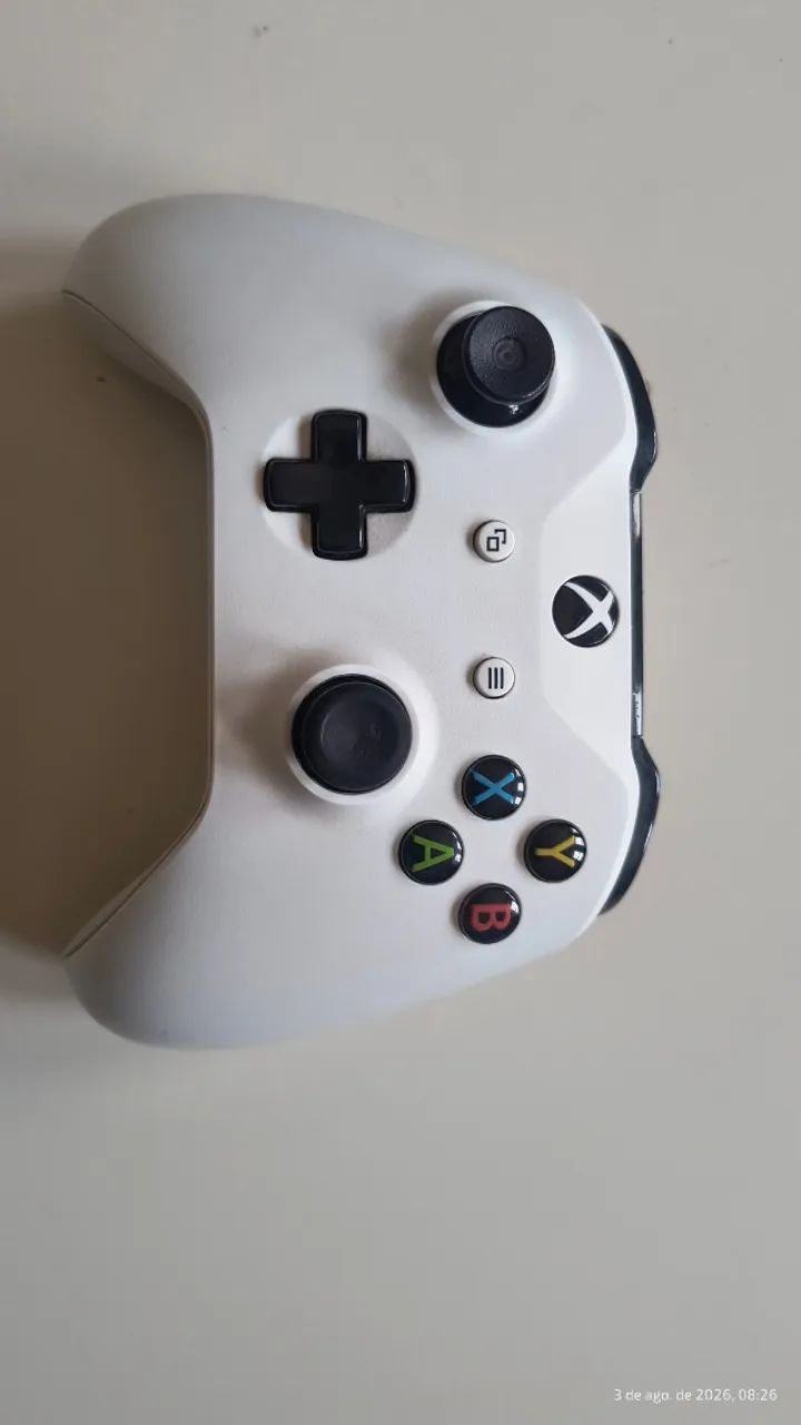 Xbox one 500gb - 2 controles  - Foto 3