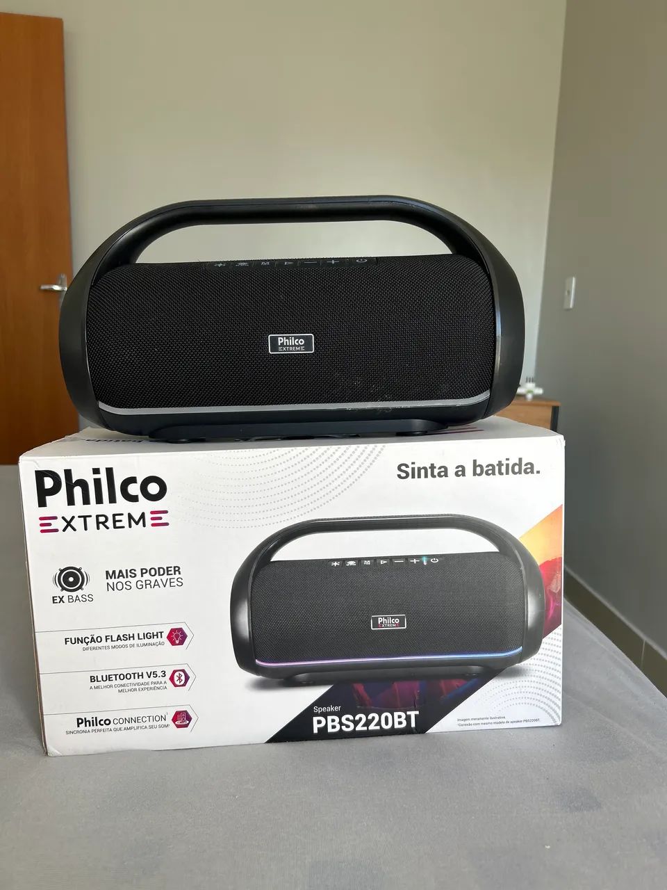 Caixa de som Philco 