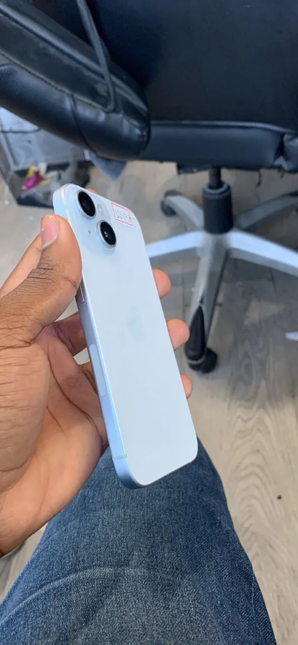 iPhone 15  - Foto 3