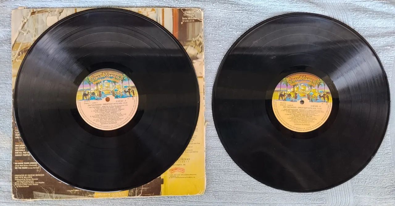 LP disco de vinil Donna summer on the radio álbum duplo toca disco radiola vitrola antigo  - Foto 3