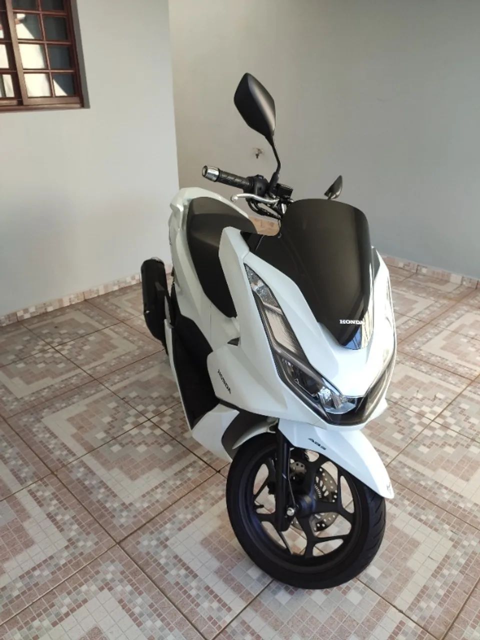 PCX ABS 2024 Branca