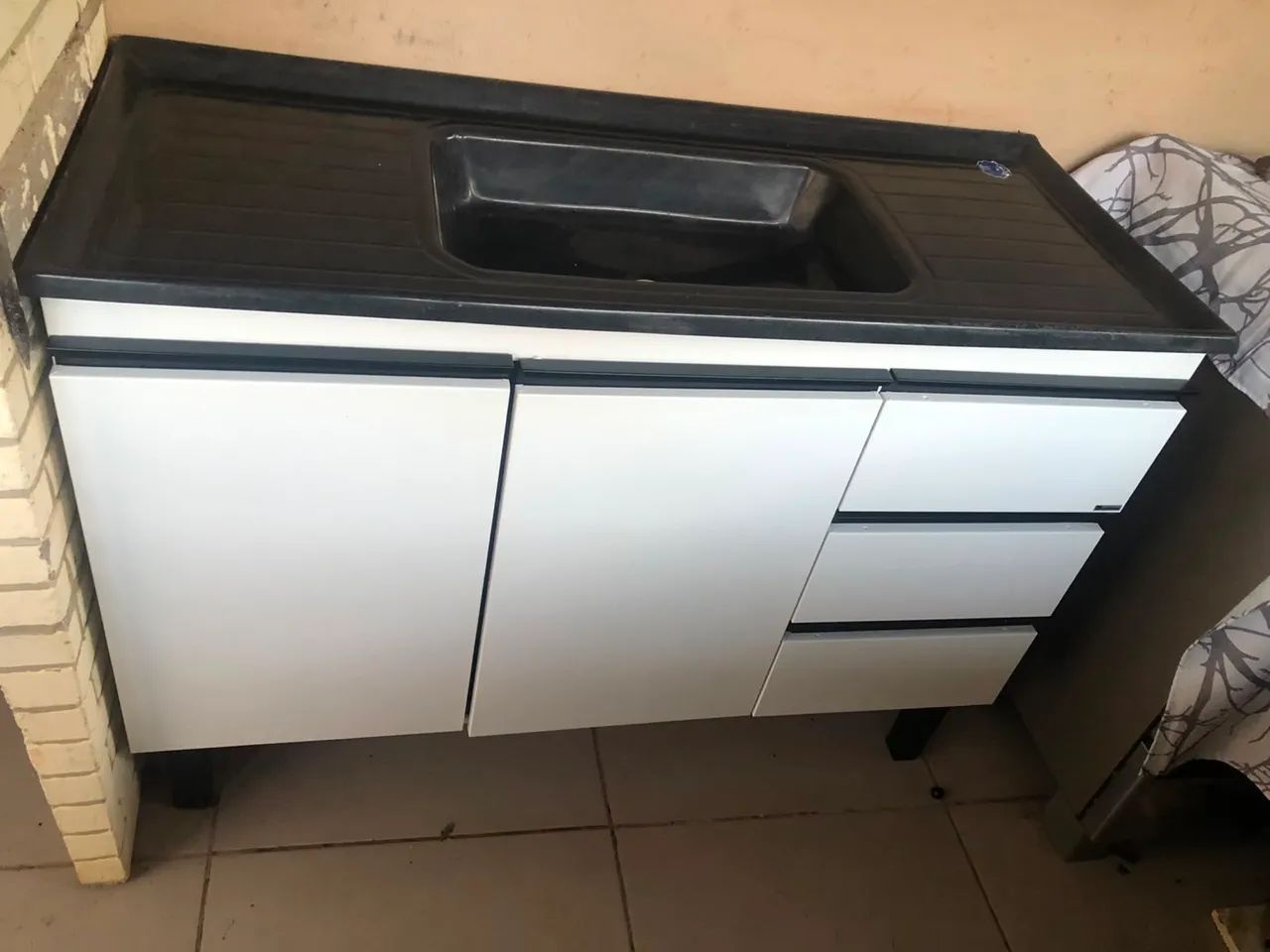 Bancada com armário - Foto 3