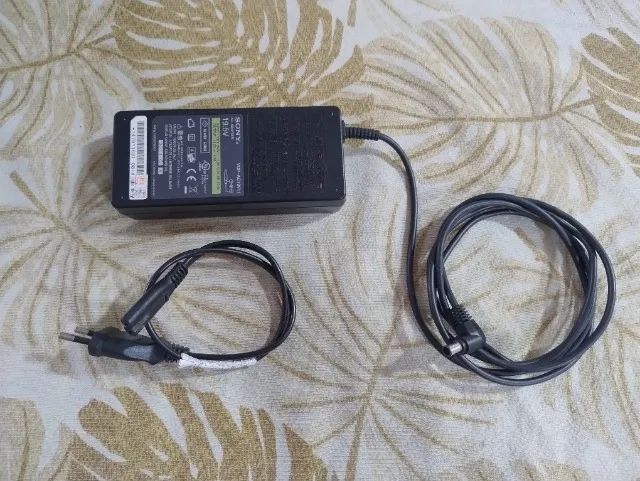 Carregador Original Sony 19.5V - Modelo VGP-AC19V11 - Foto 2