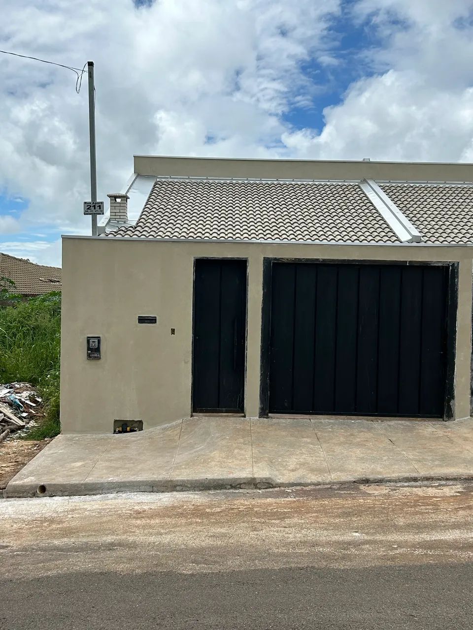 Vende-se casa setor Goianiense 2