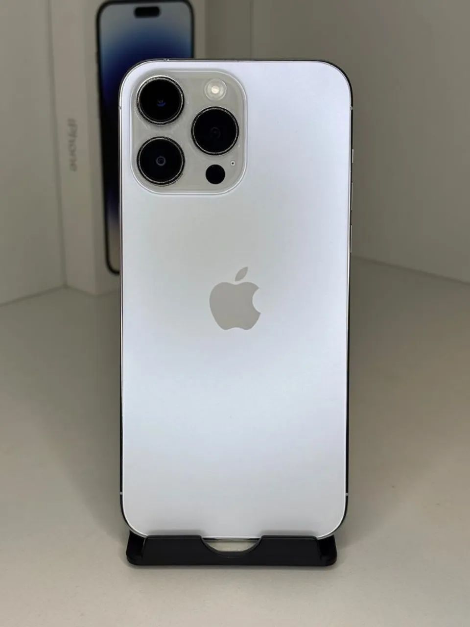 なみ様Apple iPhone 14 Pro シルバー 本体 Amazon | 【整備済み品】 Apple iPhone 14 Pro 256GB シルバー SIM