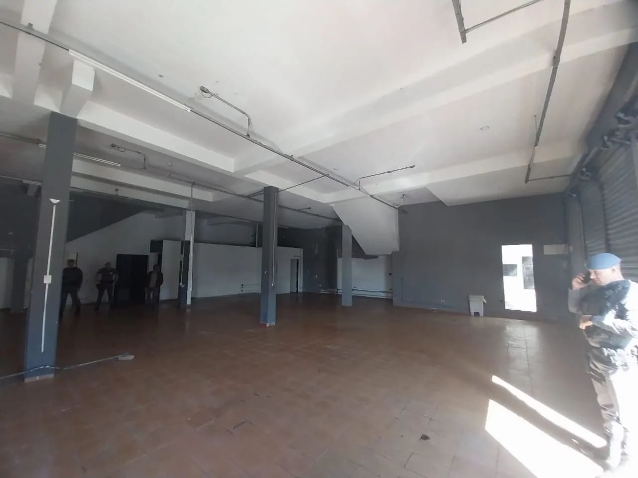 Loja na Avenida Carlos Oberhuber, 383  576 m² - Foto 5