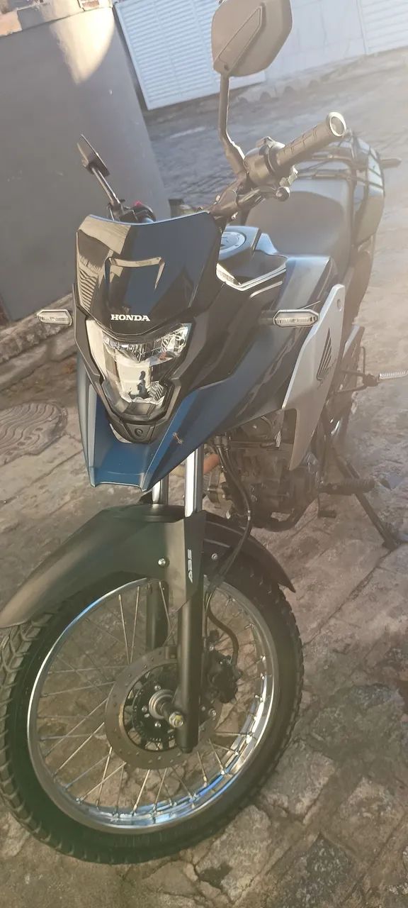 Moto semi nova XRE 190