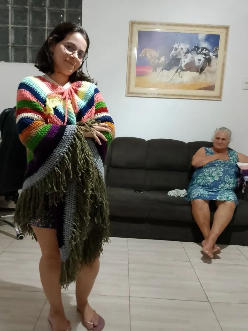 Poncho de crochê  - Foto 4