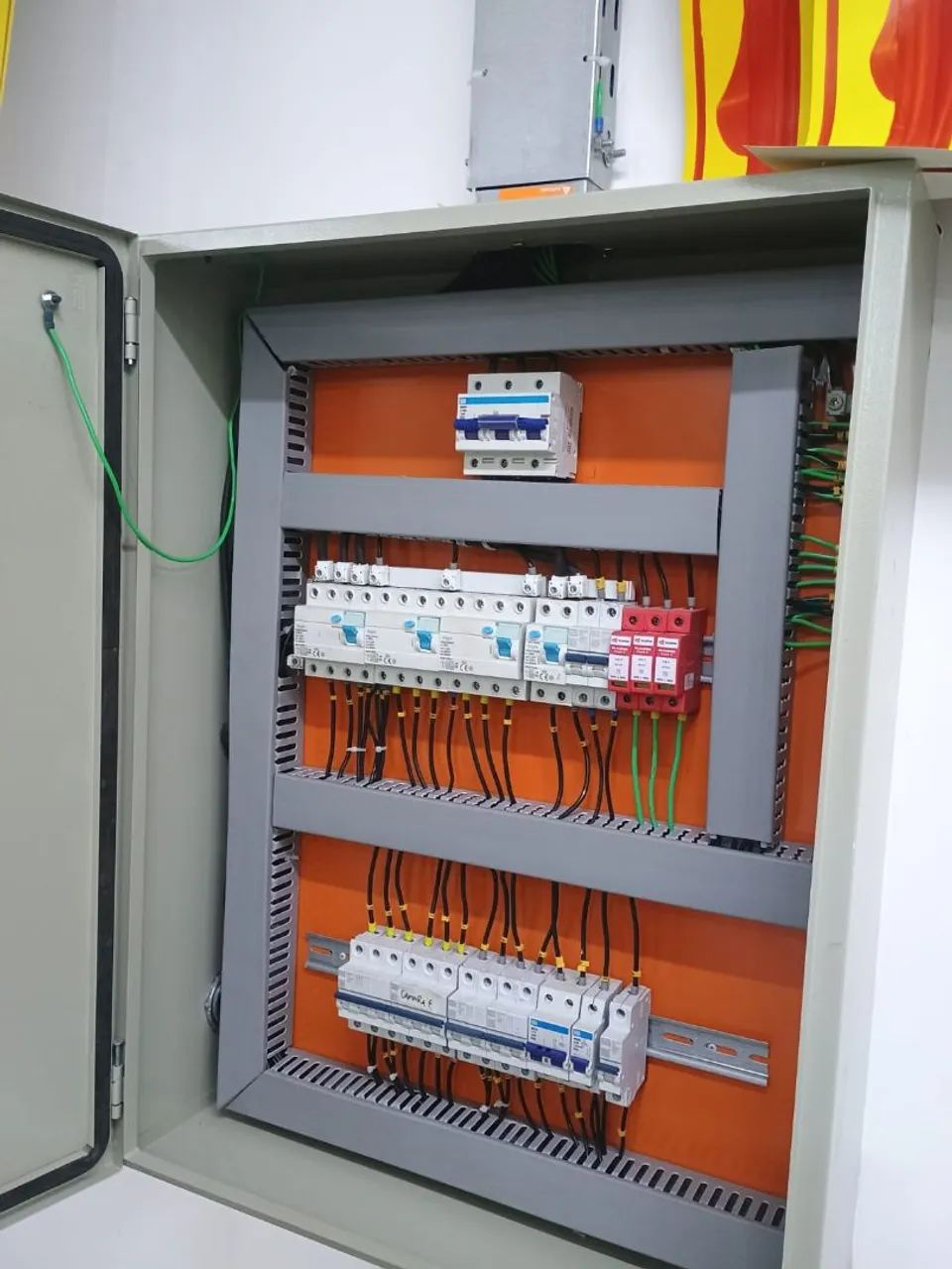 Eletricista  - Foto 2