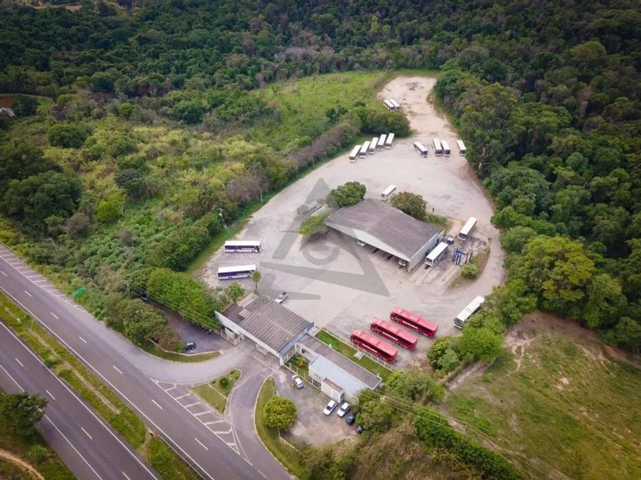 Galpão à venda e para alugar em Espírito Santo do Pinhal, Centro, com 1194 m² - Foto 3