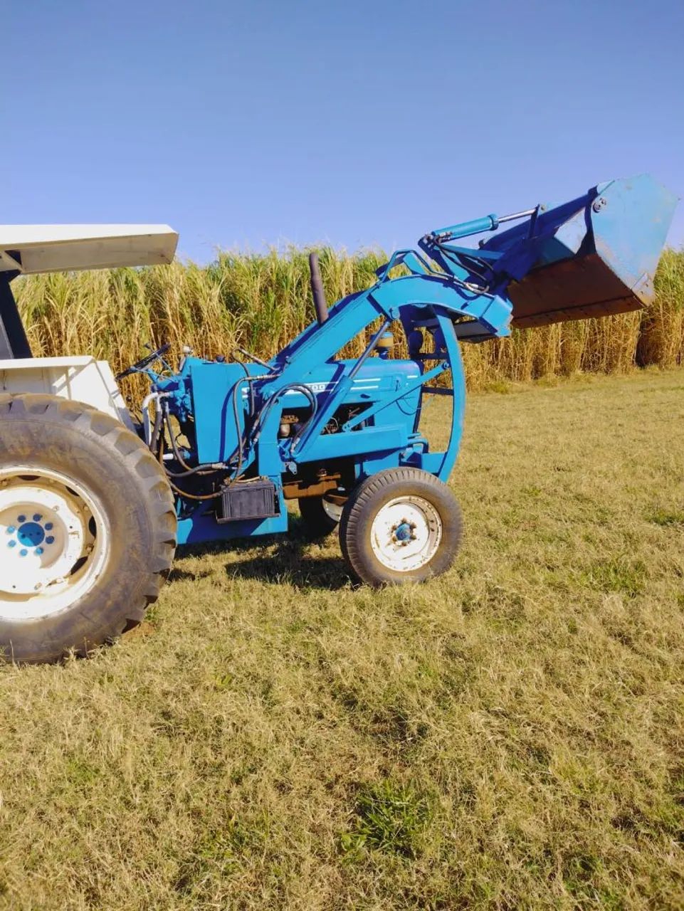 Trator Ford 6600 - 4x2 - Foto 5