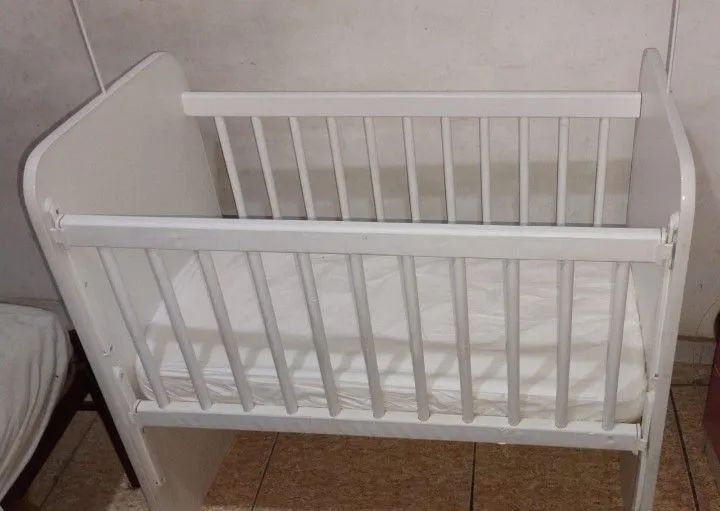 Mini berço de madeira 65579526808322121
