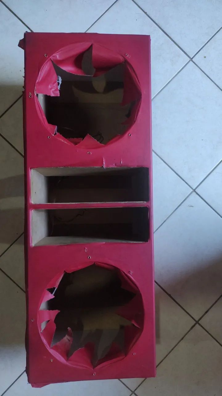 Caixa de som pra dois falante de 12"
