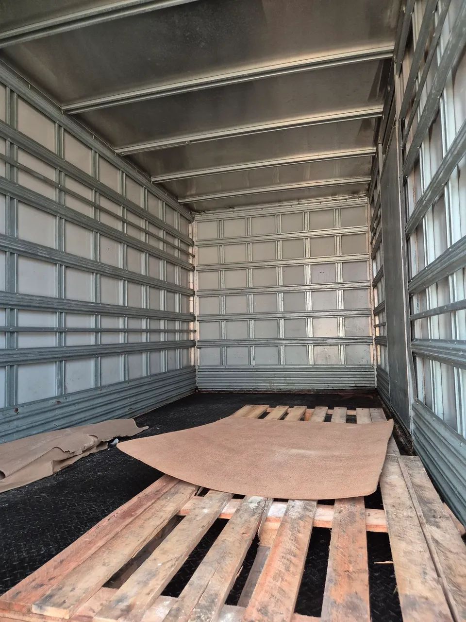 VW Express,  Ano 2020, Báu 4,50 mts, Ótimo estado.  - Foto 7