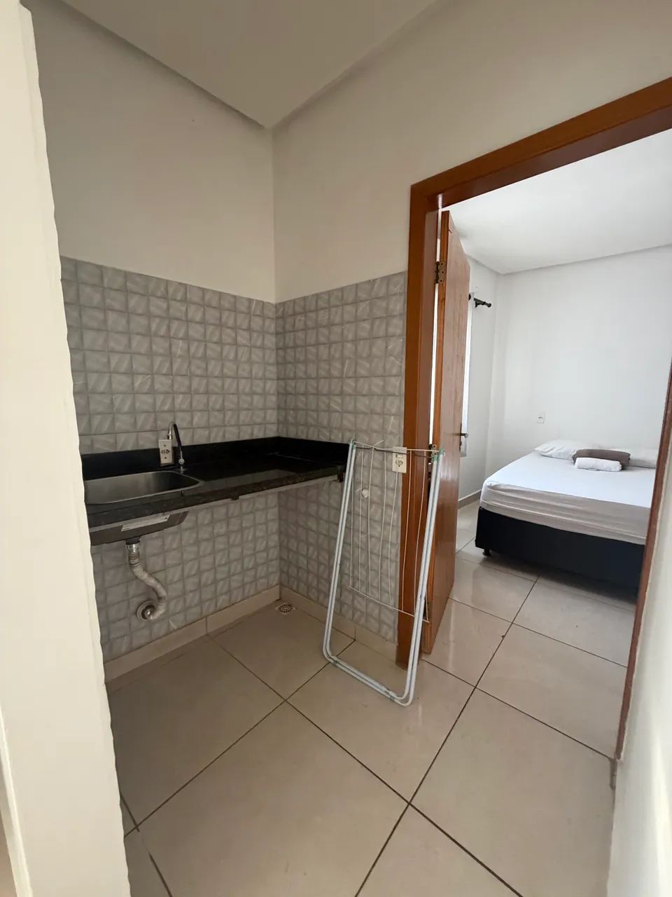 Kitnet para alugar em excelente localização - Anápolis - Foto 3