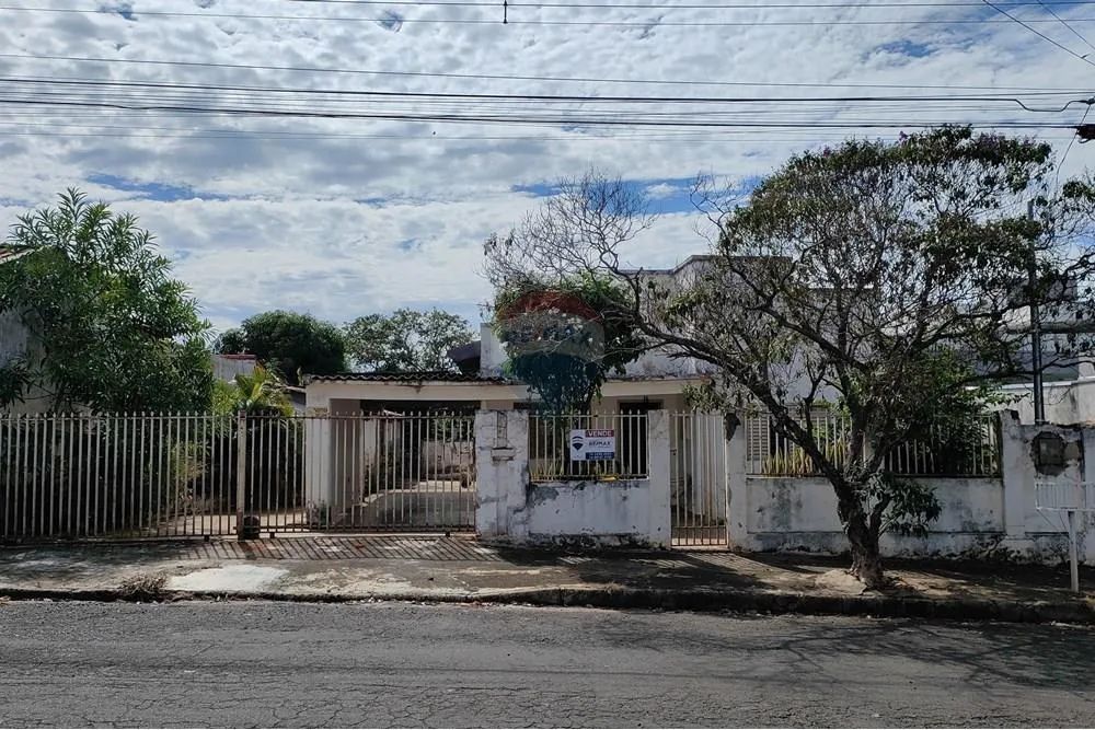 Casa à venda