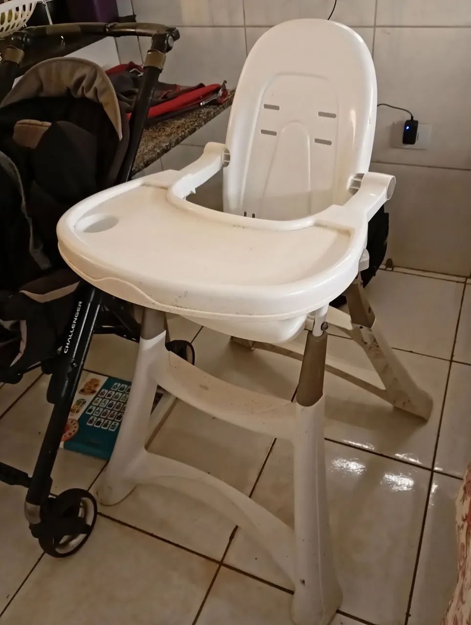 Cadeira de alimentação  - Foto 2
