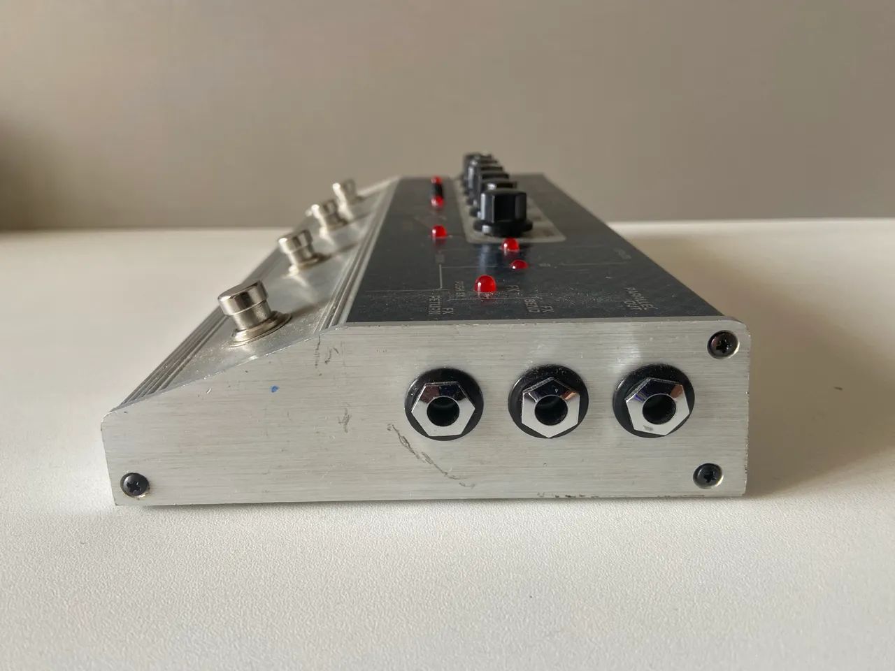 Pedal Tech 21 NYC SansAmp VT Bass Delux - Instrumentos musicais