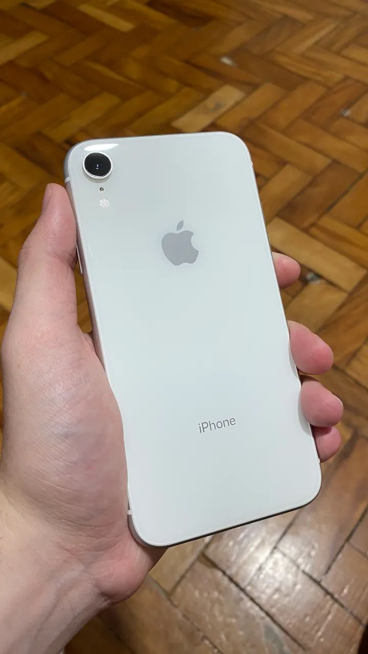 iPhone XR 64GB