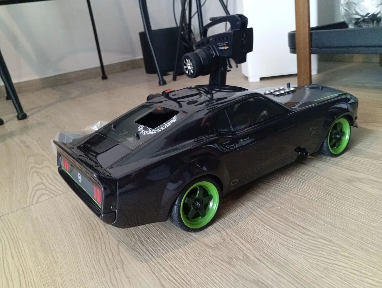 Automodelo hpi rs4 nitro Mustang 1969 - Foto 2