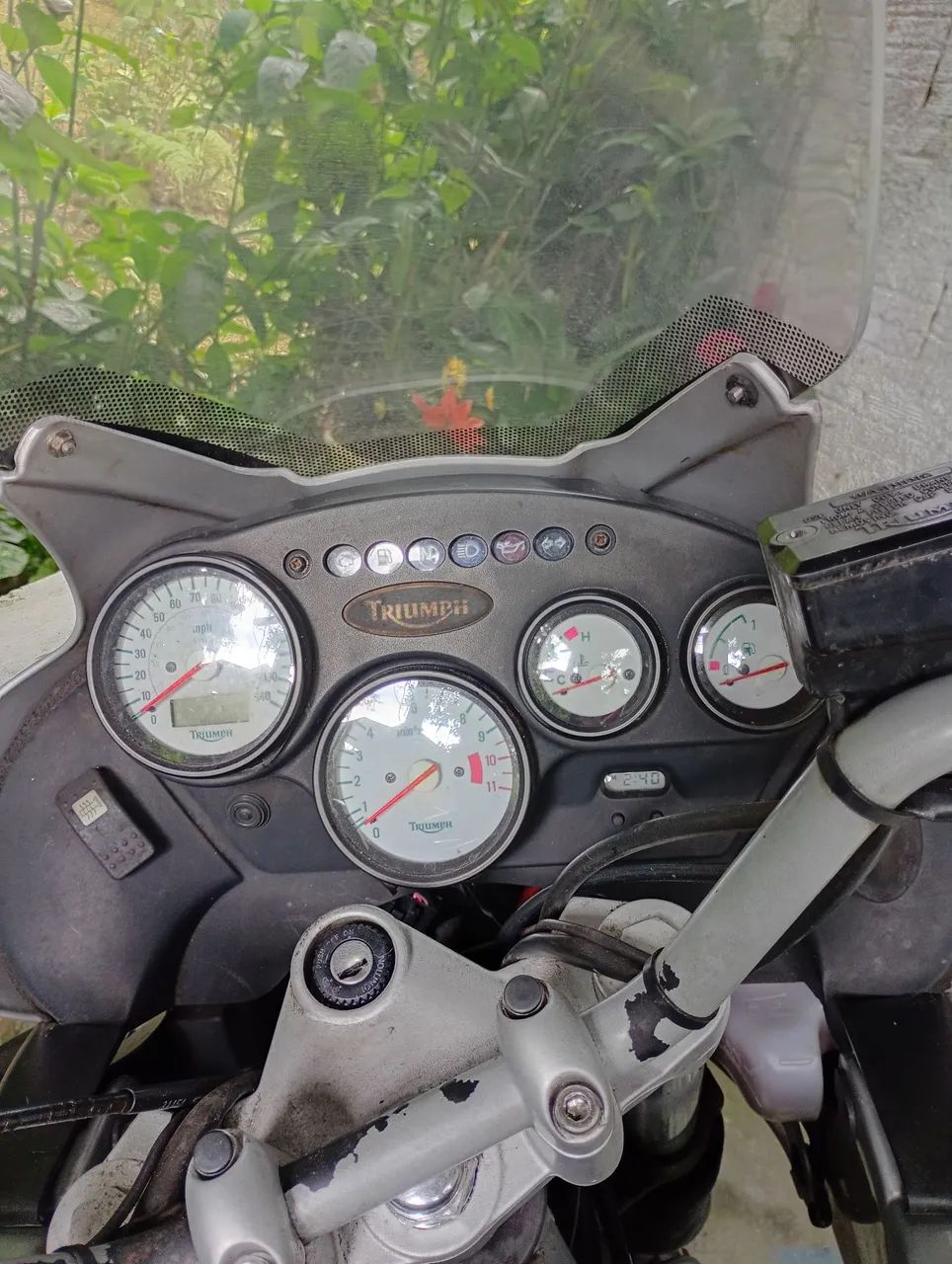 Nave Mãe Triumph Tiger  955i - Foto 5